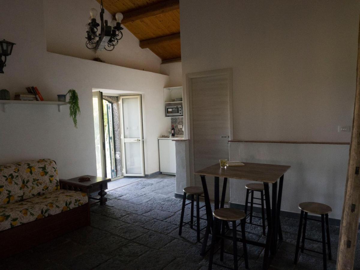 Il Palmento Di Beppe Apartment Santa Tecla Bagian luar foto